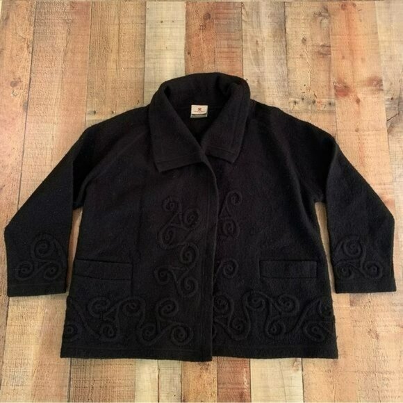 Carraigdonn women's size XL Wool Open sweater top with celtic woven design black - Picture 1 of 8
